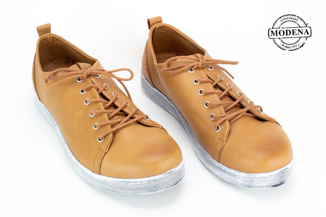 Modena schoenmode - lage veter - camel lage basket