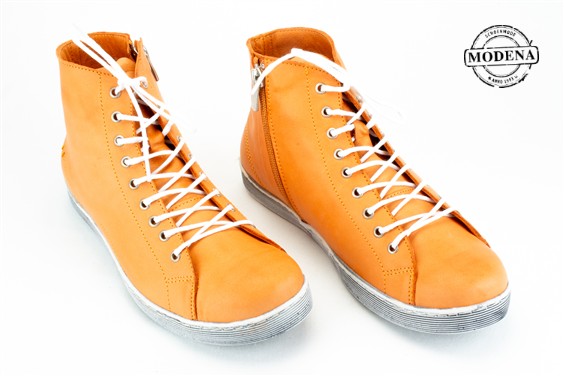 Detailpagina - Ander damesschoenen model: ORANJE HOGE BASKET