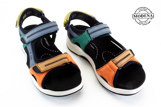 Detailpagina - Ander damesschoenen model: MULTICOLOR SANDAAL VELCROS
