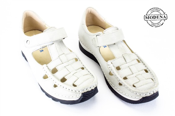 Detailpagina - Ander damesschoenen model: BEIGE VELCRO ZAMBEZI