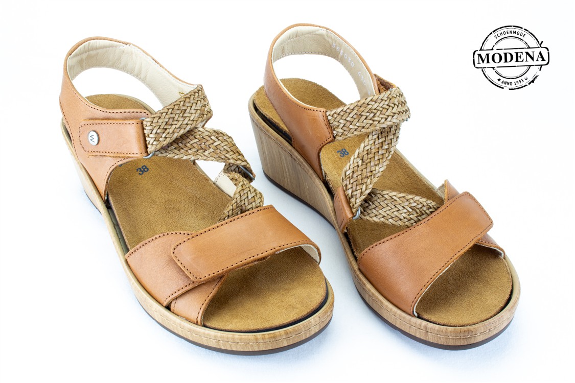 Modena schoenmode - sandaal - camel sandaal sleehak