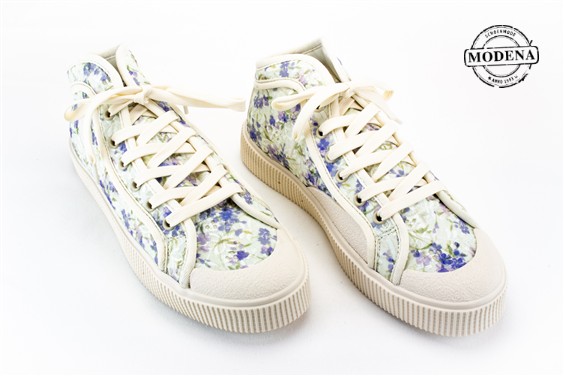 Detailpagina - Ander damesschoenen model: LAVENDEL BLOEMEKES HOGE BASKET