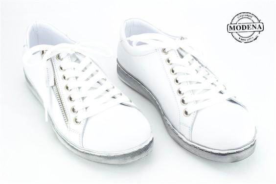 Detailpagina - Ander damesschoenen model: WIT LAGE BASKET ZIJ-RITS