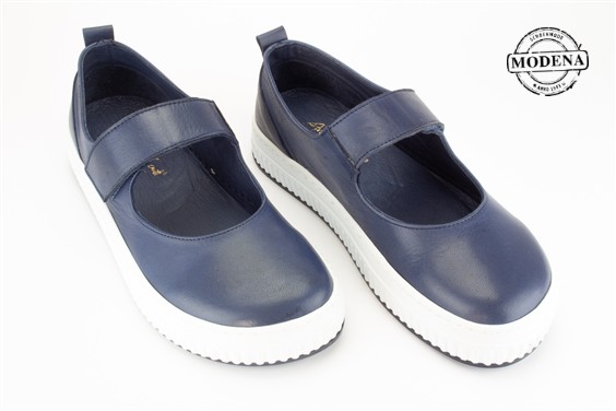 Detailpagina - Ander damesschoenen model: BLAUW OPEN VELCRO MET BL ZOOL