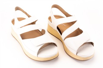 ECRU SANDAAL 3 VELCRO