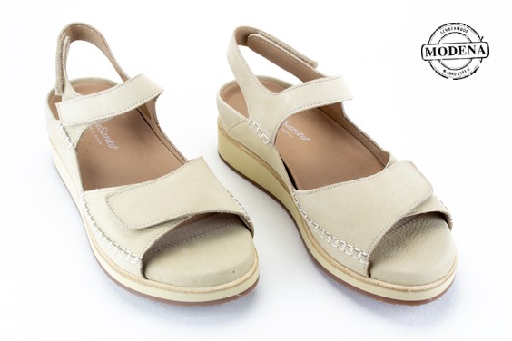 Detailpagina - Ander damesschoenen model: BEIGE SANDAL SIERSTIKSEL NUBUK