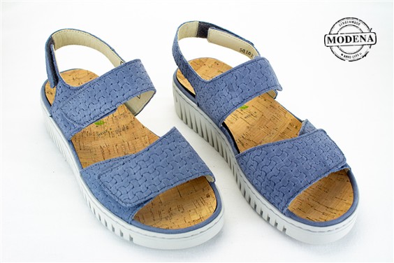 Detailpagina - Ander damesschoenen model: BLAUW SANDAAL VELCRO K-BREEDTE