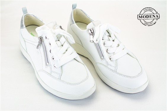 Detailpagina - Ander damesschoenen model: WIT SNEAKER M-BREEDTE
