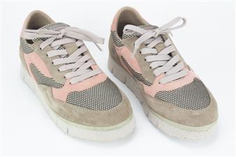 ROOS-BEIGE SNEAKER