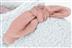 Afb. Detail C van BEIGE MUIL ROZE STRIK