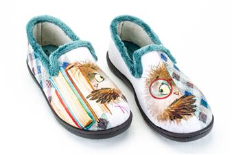 UIL GESLOTEN PANTOFFEL