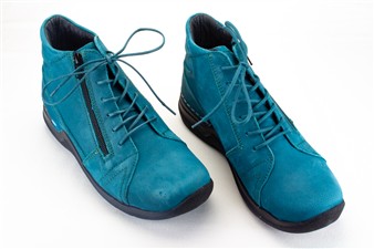 PETROL HOGE VETERSCHOEN WHY