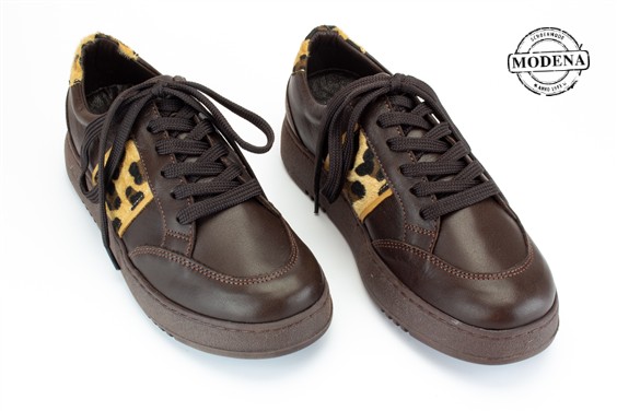 Detailpagina - Ander damesschoenen model: BRUIN-LEOPARD LAGE SNEAKER