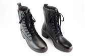collectie damesschoenen - model ZWART VETERLAARSJE STOERE HAK
