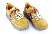 collectie damesschoenen - model OKERGELE SNEAKER BRONS VETER