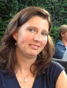 Elke Aerts: Elke Aerts, zaakvoerder Modena schoenmode Afbeelding auteur Elke Aerts